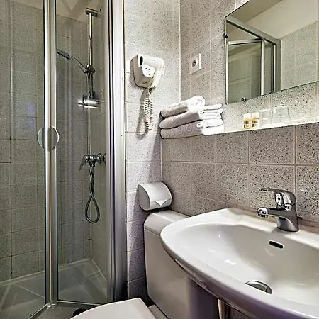 Hotel Saint Etienne Caen