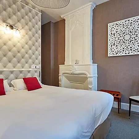 Saint Etienne Hotel *